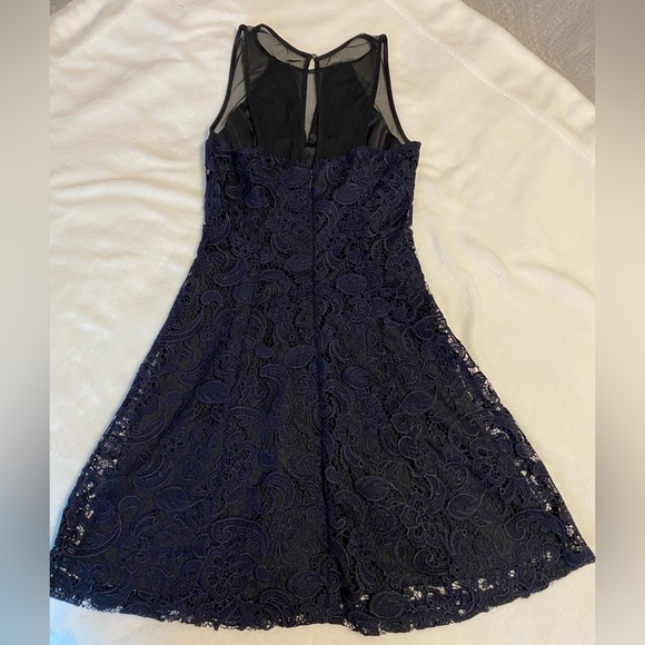 EUC Guess Lace Cocktail Dress - Picture 2 of 4